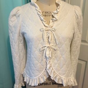 True Vintage Miss Elaine 50s/60s Quilted Bed Jacket – White Ruffle Trim